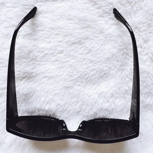 Francis Mirrored Black Cat-Eye Sunglasses - Picture 5 of 15